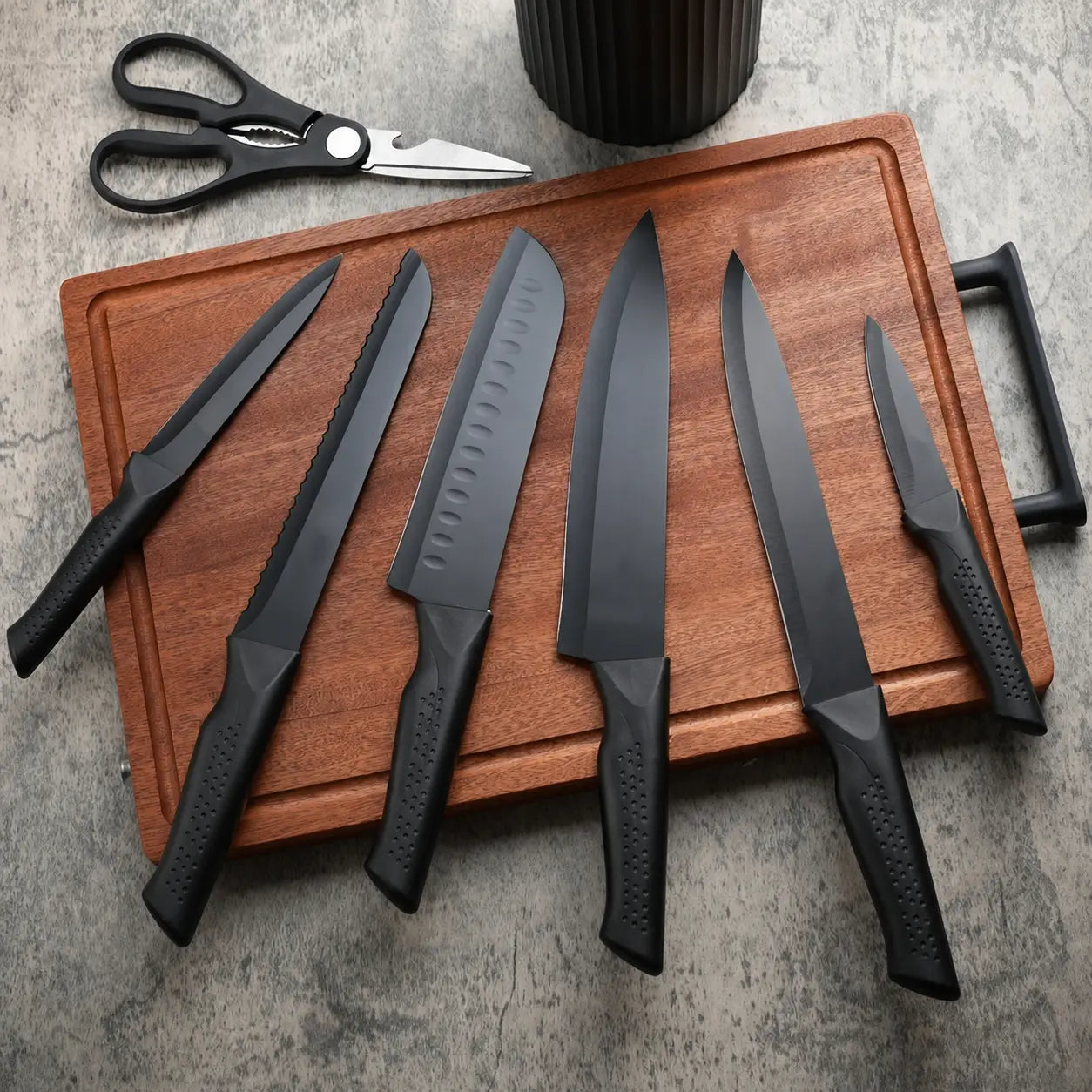 8-piece black kitchen knife set with non-stick rust-resistant blades, universal block and kitchen shears for everyday home cooking prep Tomyhome Global