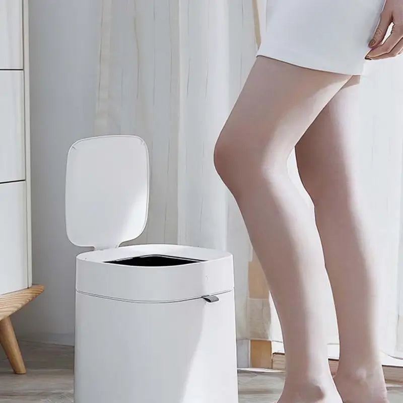 13L Smart Automatic Trash Can Motion Sensor Lid Self-Sealing Self-Changing Bag System Odor-Blocking Hands-Free Waste Bin for Kitchen Home Office Use (1 Refill Included)