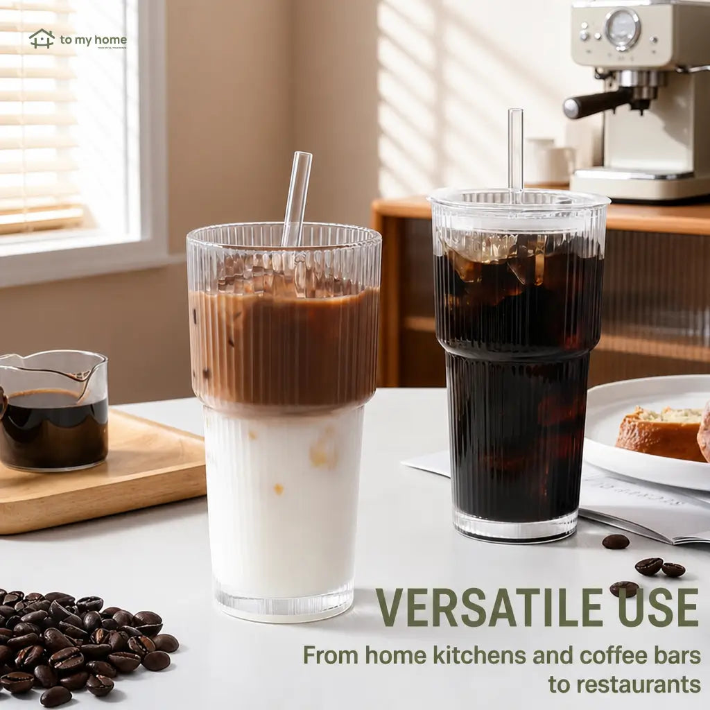 Reusable 562 ml (19 oz) ribbed glass cups with tight-sealing lids and straws for spill-resistant iced drinks, smoothies, cocktails, and commutes Tomyhome Global